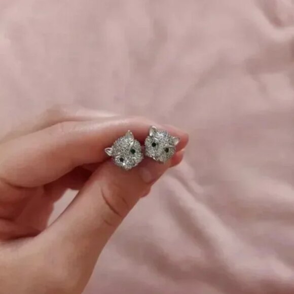 Emerald Panther Earrings - Picture 2 of 3